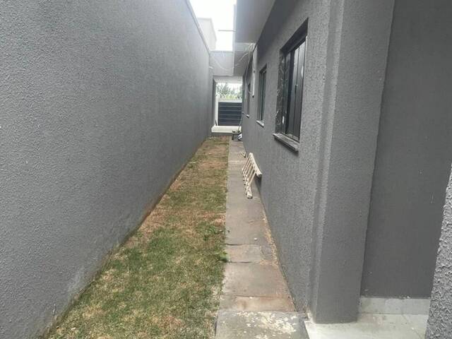 #150 - Casa para Venda em Goiânia - GO - 1