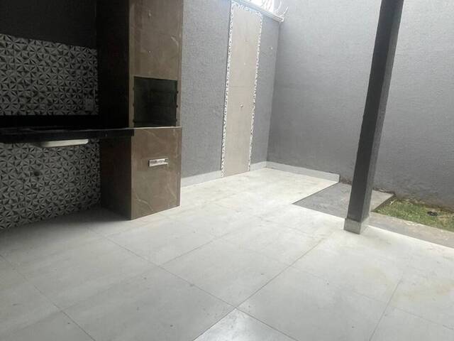 #150 - Casa para Venda em Goiânia - GO - 2