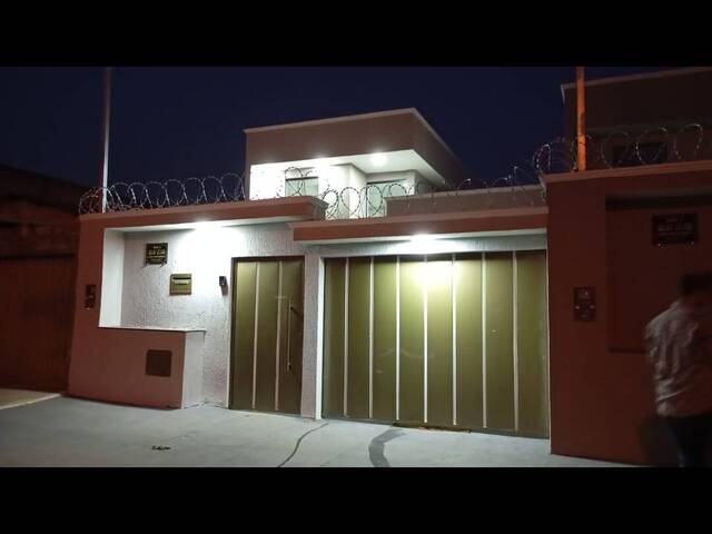 #157 - Casa para Venda em Goiânia - GO - 1
