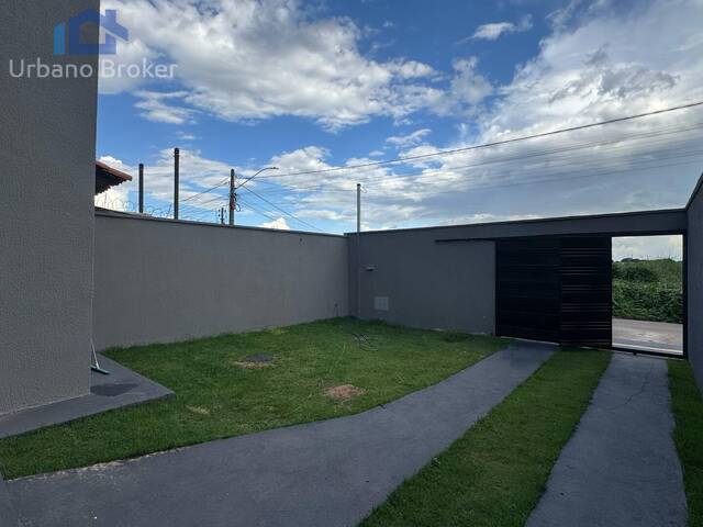 #170 - Casa para Venda em Goiânia - GO - 2